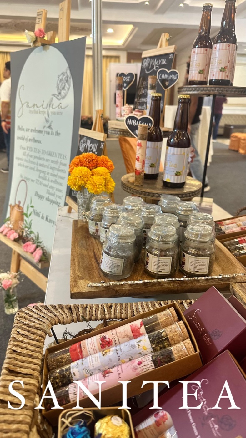 The Sanitea stall, Iced teas, tubes & tasting cups
